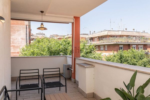 appartamento in vendita a Roma in zona Gianicolense