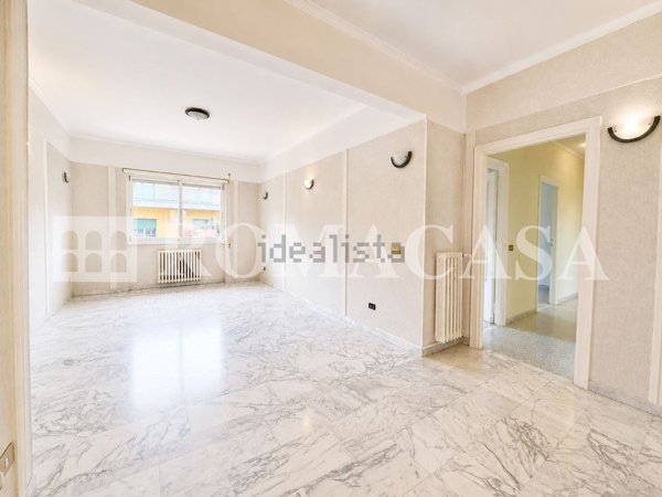 appartamento in vendita a Roma in zona Monte Sacro/Talenti