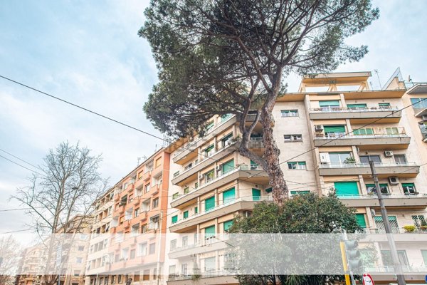 appartamento in vendita a Roma in zona Parioli