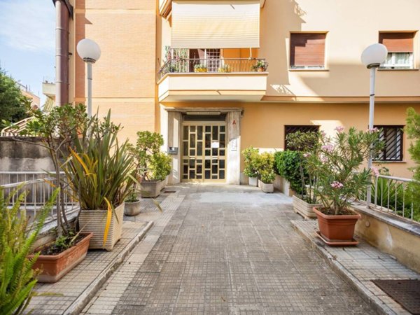appartamento in vendita a Roma in zona Trionfale