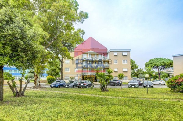 appartamento in vendita a Roma in zona Torre Maura