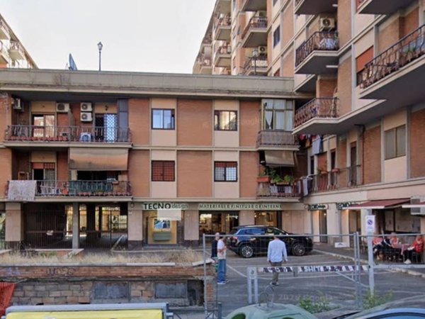 appartamento in vendita a Roma in zona Gianicolense