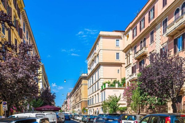 appartamento in vendita a Roma in zona Rione Prati