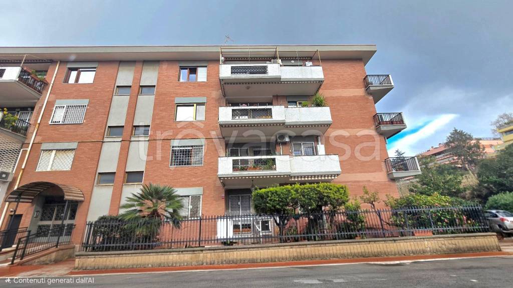appartamento in vendita a Roma in zona Tre Pini - Poggio dei Fiori