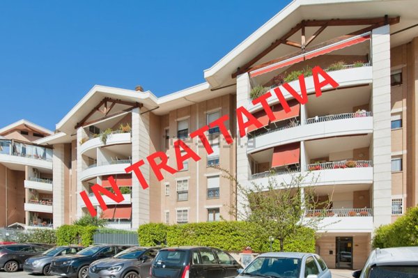 appartamento in vendita a Roma in zona Appio Claudio