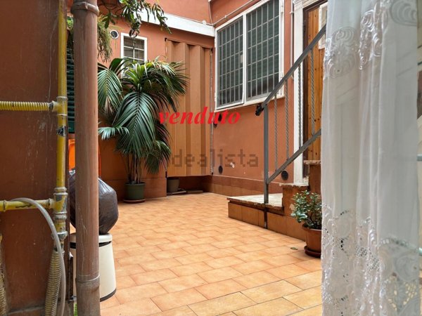 appartamento in vendita a Roma in zona Prenestino-Labicano