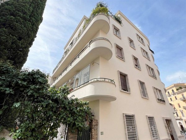 appartamento in vendita a Roma in zona Parioli