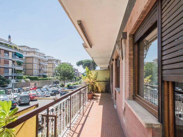 appartamento in vendita a Roma in zona Monte Sacro/Talenti