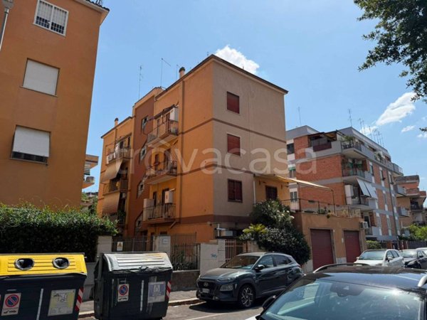 appartamento in vendita a Roma in zona Torrevecchia
