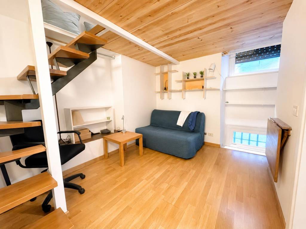 appartamento in vendita a Roma in zona Trastevere
