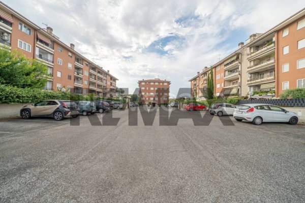 appartamento in vendita a Roma in zona Settecamini