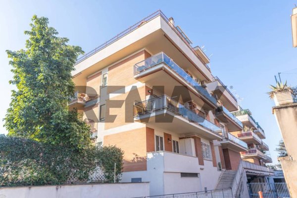 appartamento in vendita a Roma in zona Portuense
