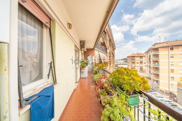 appartamento in vendita a Roma in zona Aurelio