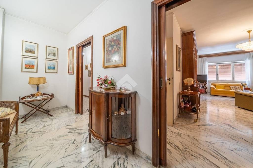 appartamento in vendita a Roma in zona Aurelio