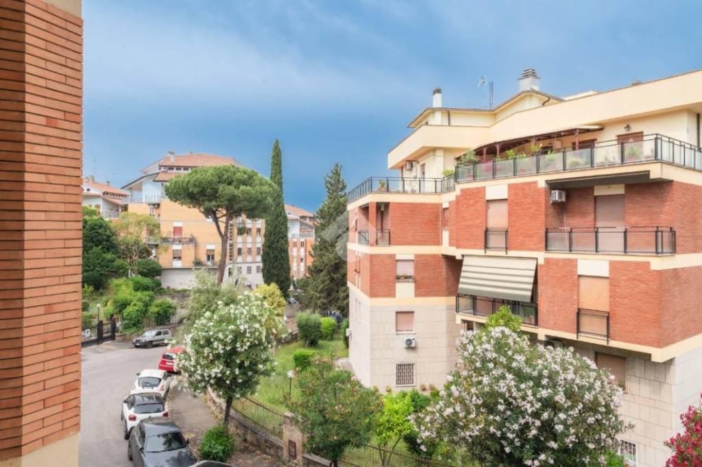 appartamento in vendita a Roma in zona Val Melaina