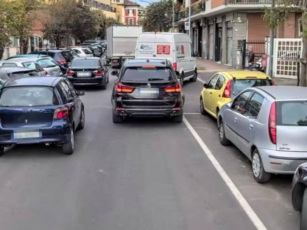 negozio in vendita a Roma in zona Tuscolano