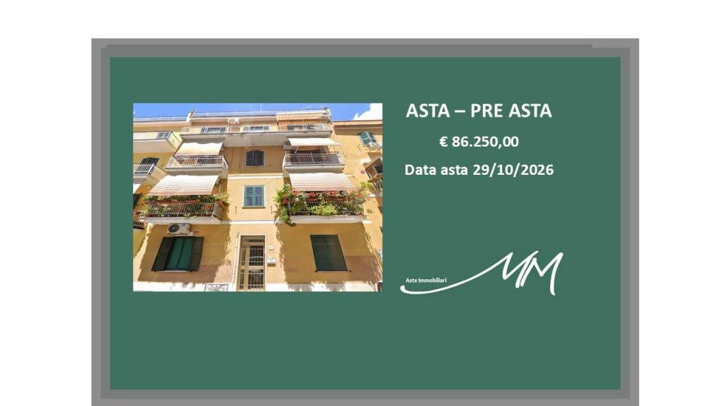 appartamento in vendita a Roma in zona Tuscolano