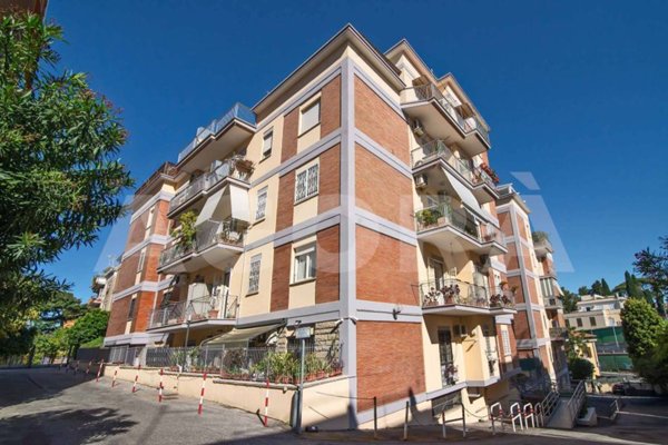 appartamento in vendita a Roma in zona Portuense