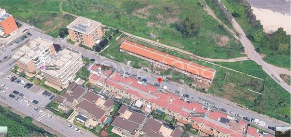 casa indipendente in vendita a Roma in zona Settecamini