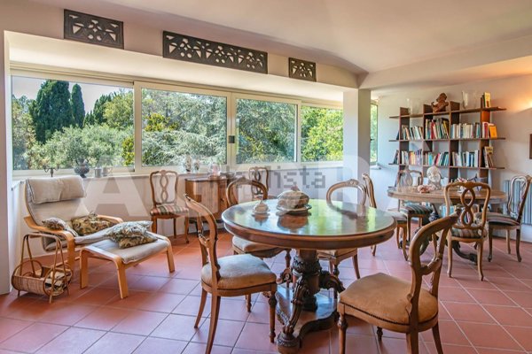casa indipendente in vendita a Roma in zona Infernetto