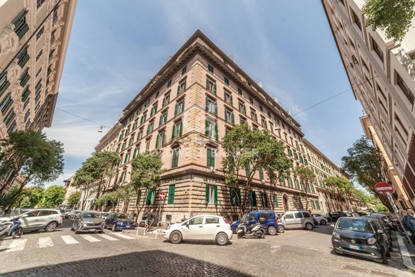 ufficio in vendita a Roma in zona Rione Prati