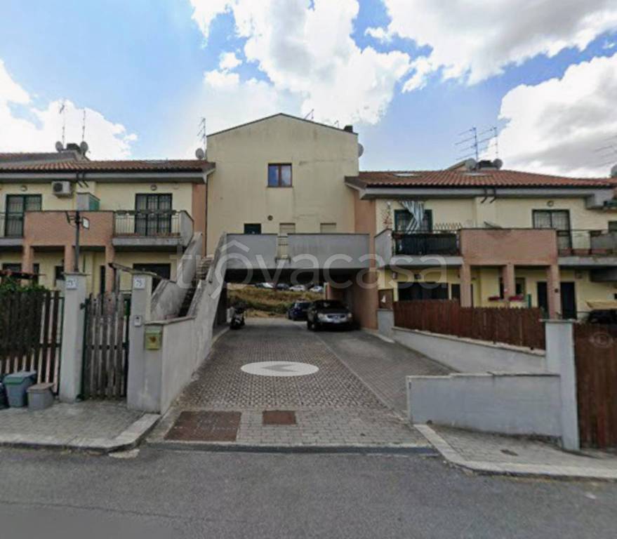 appartamento in vendita a Roma in zona Collatino