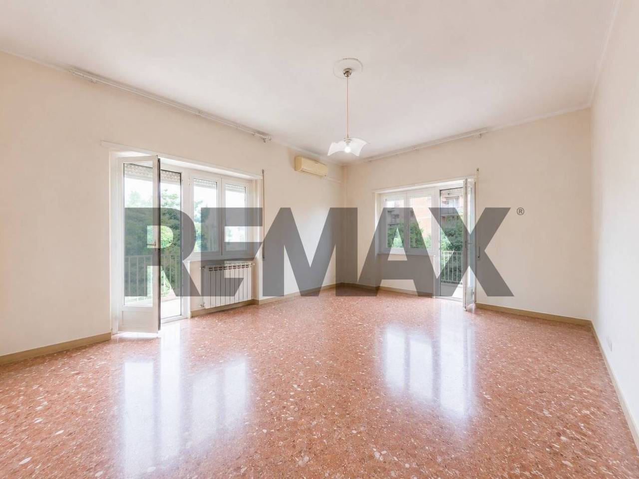 appartamento in vendita a Roma in zona Monte Sacro/Talenti