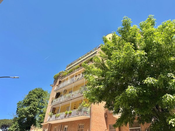appartamento in vendita a Roma in zona Parioli