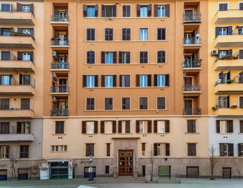 appartamento in vendita a Roma in zona Rione Prati