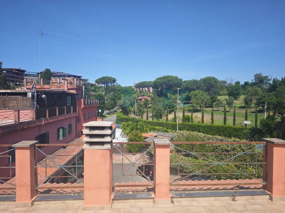 appartamento in vendita a Roma in zona Gianicolense