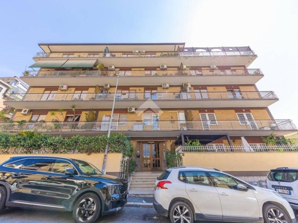 appartamento in vendita a Roma in zona Torre Maura