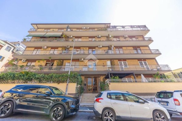 appartamento in vendita a Roma in zona Torre Maura
