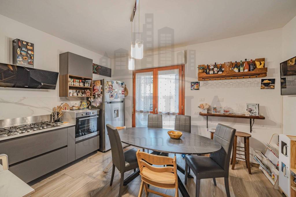 casa indipendente in vendita a Roma in zona Collatino