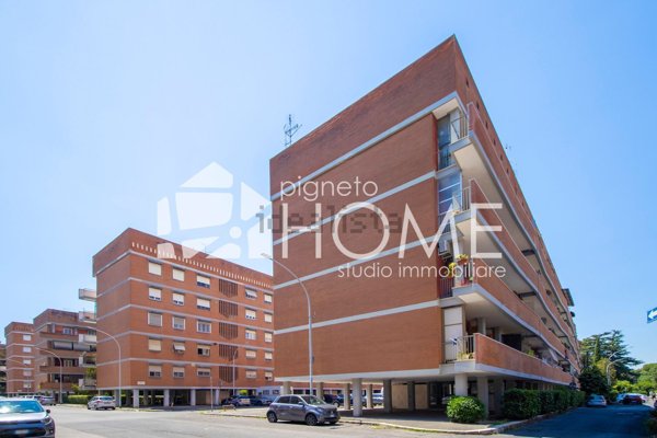 appartamento in vendita a Roma in zona Torrino