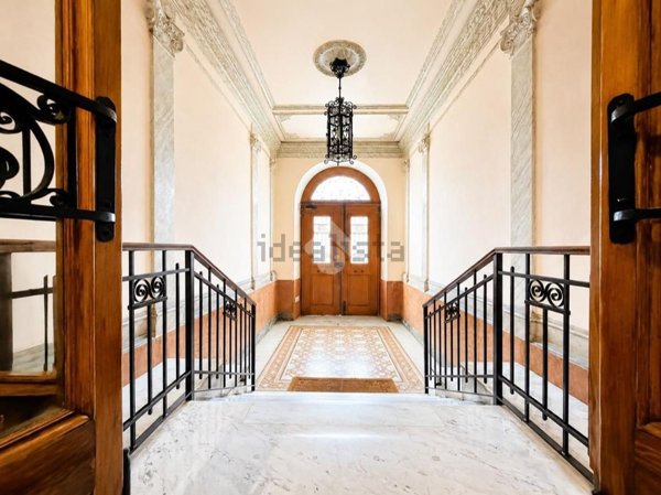 appartamento in vendita a Roma in zona Appio Latino