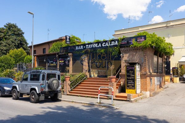 appartamento in vendita a Roma in zona Sette Bagni
