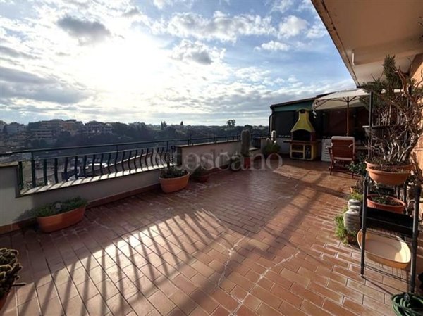 appartamento in vendita a Roma in zona Montespaccato