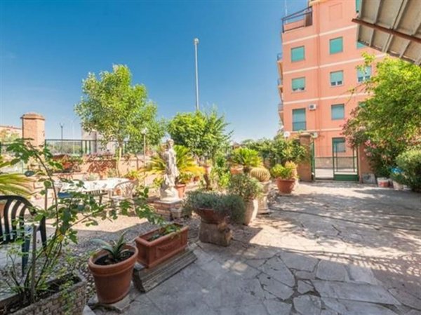 appartamento in vendita a Roma in zona Collatino