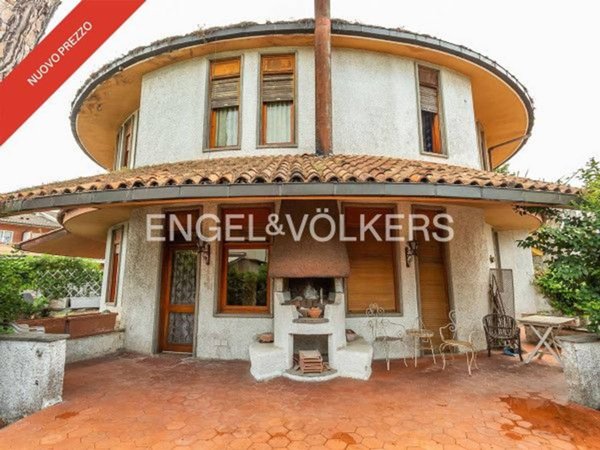 casa indipendente in vendita a Roma in zona Ostiense