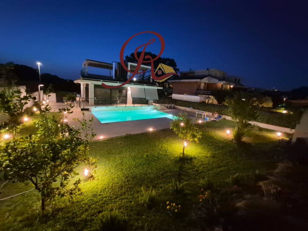 casa indipendente in vendita a Roma in zona Aurelio