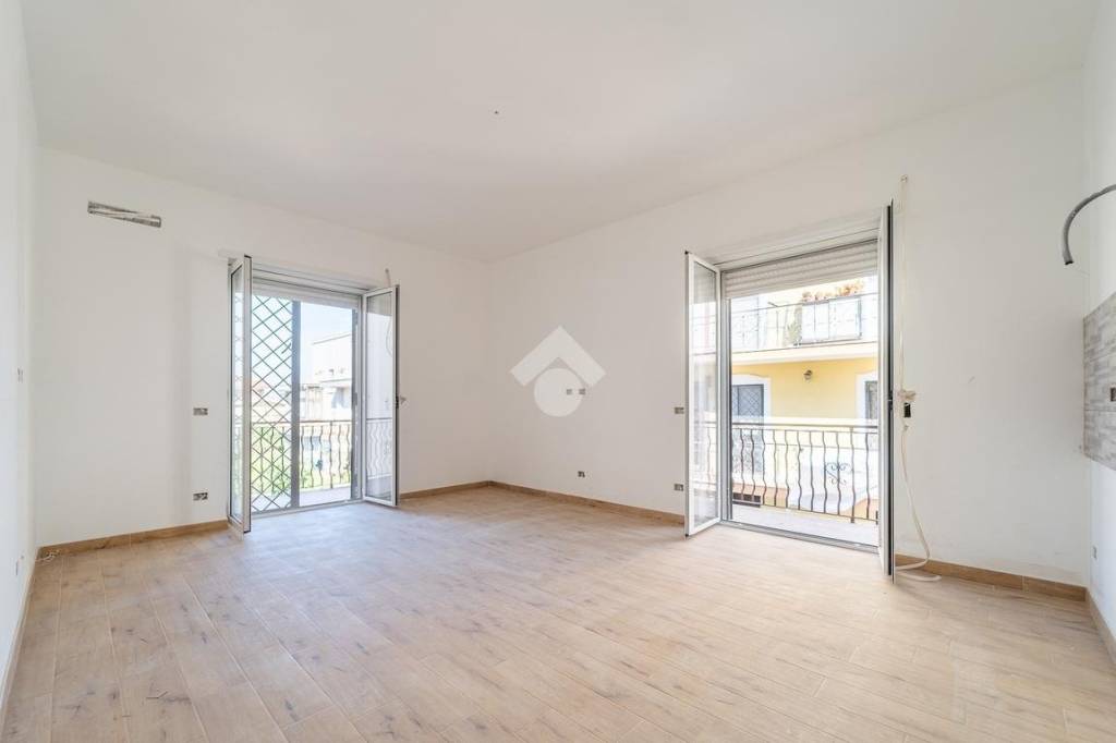 appartamento in vendita a Roma in zona Casal Morena