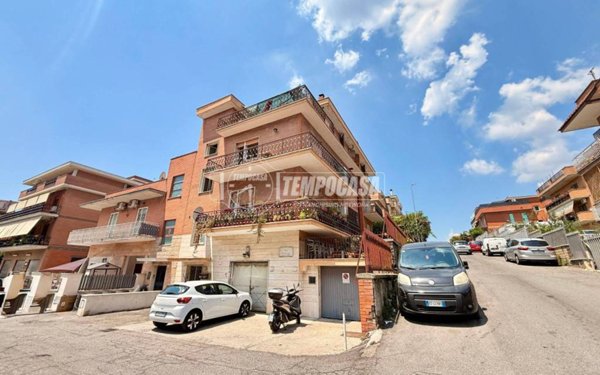 appartamento in vendita a Roma in zona Ottavia