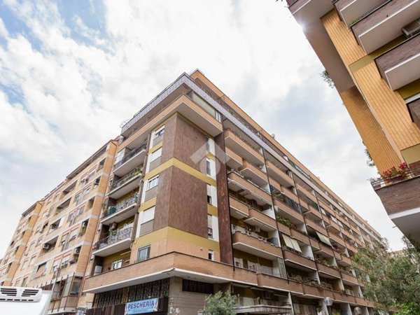 appartamento in vendita a Roma in zona Collatino