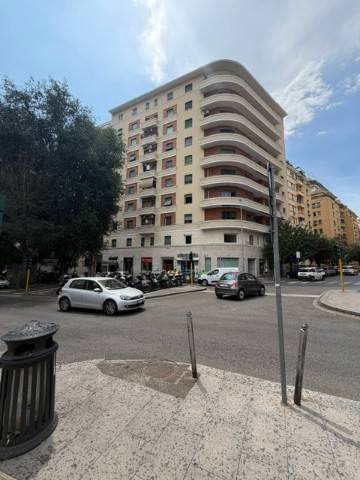 appartamento in vendita a Roma in zona Nomentano