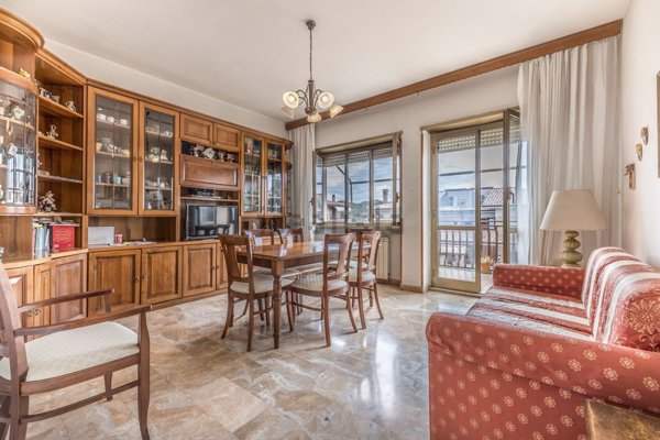 casa indipendente in vendita a Roma in zona Ottavia