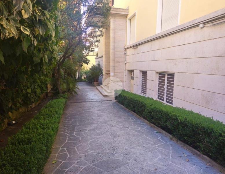 appartamento in vendita a Roma in zona Parioli