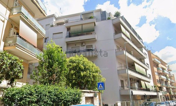 appartamento in vendita a Roma in zona Aurelio