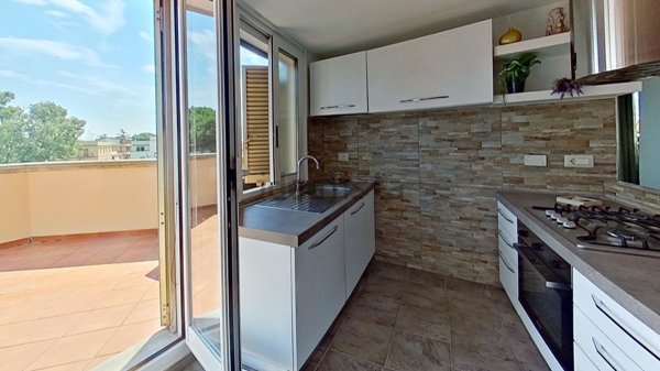 appartamento in vendita a Roma in zona Portuense