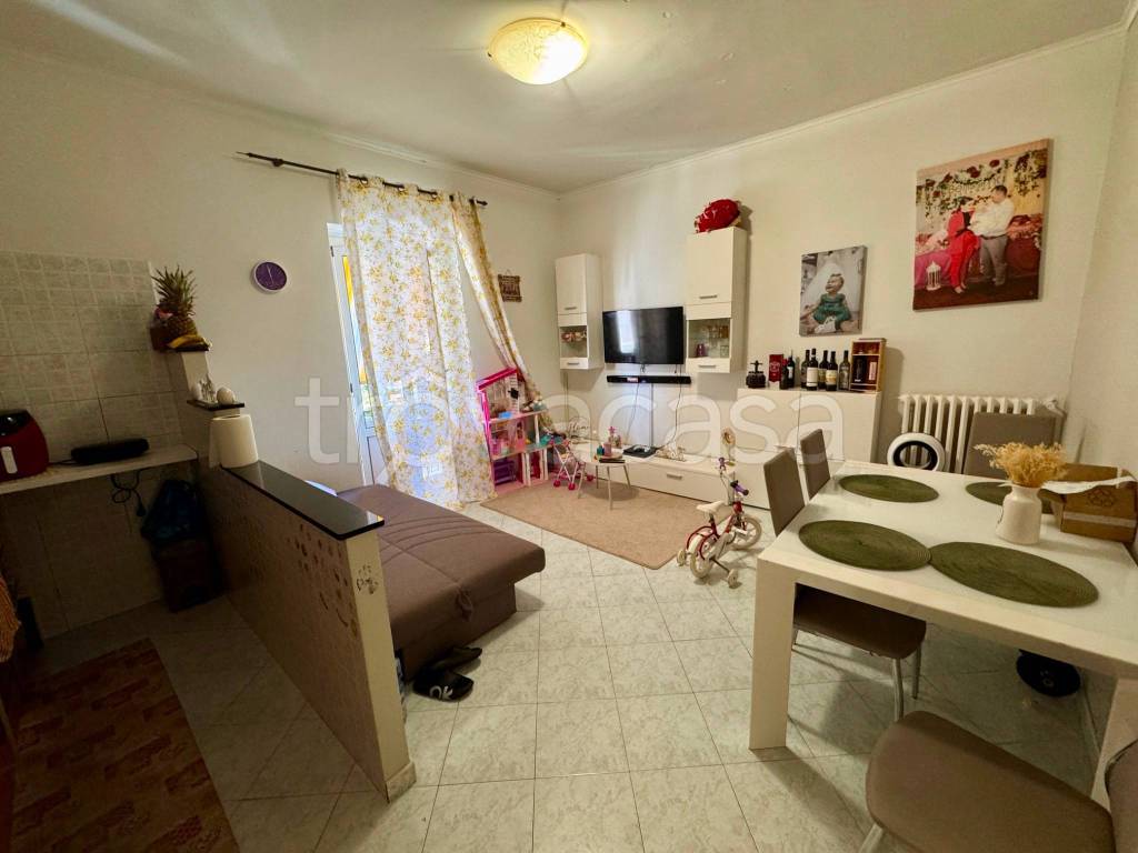 appartamento in vendita a Roma in zona Casalotti
