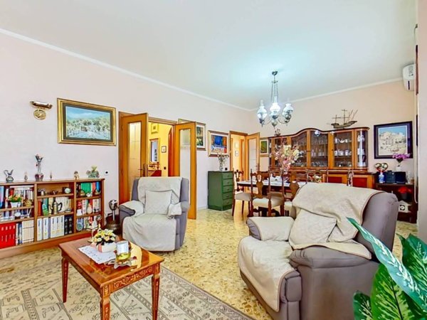 appartamento in vendita a Roma in zona Appio Claudio